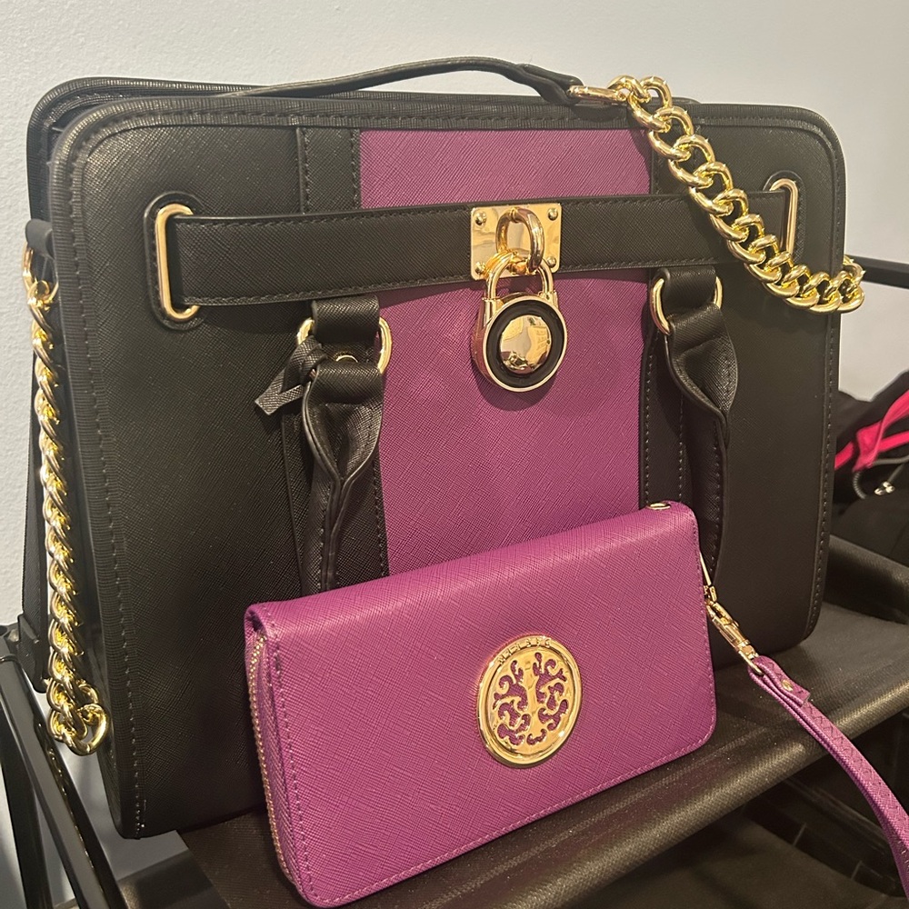 Dasein Elegant Black and Purple Women's Bag Set - Picture 6 of 9